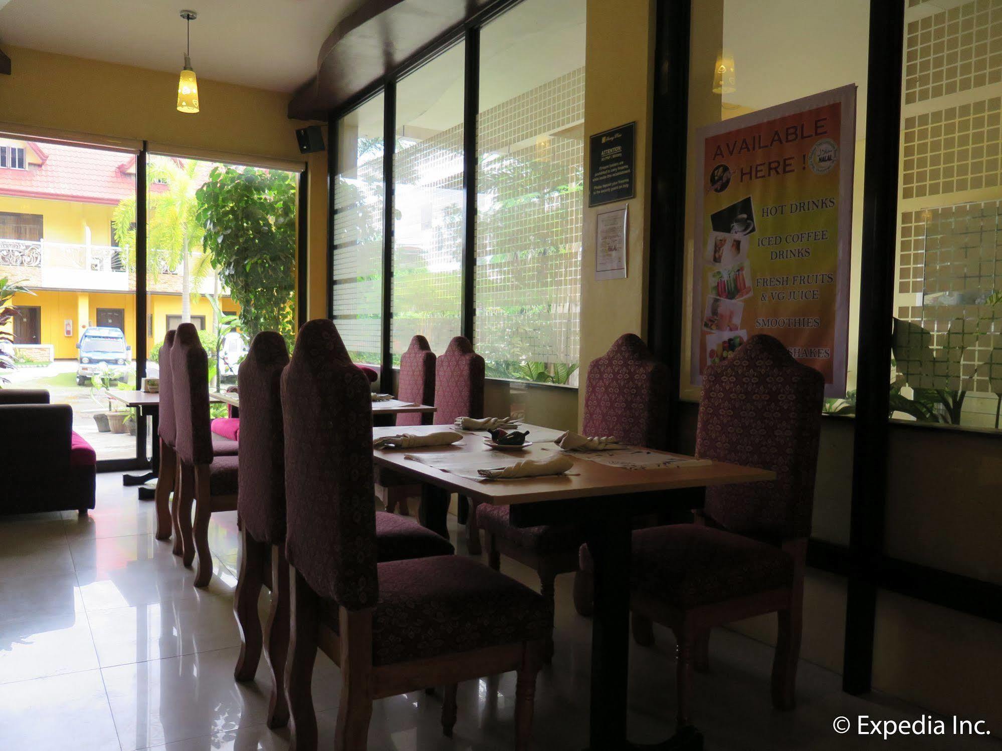 Oyo 197 Sunny Point Hotel ダバオ　シティ エクステリア 写真