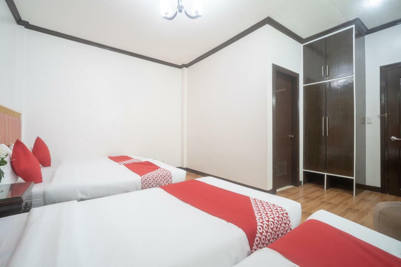 Oyo 197 Sunny Point Hotel ダバオ　シティ エクステリア 写真